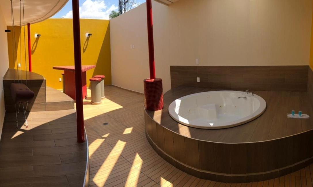 Motel Tatami Cuernavaca Eksteriør bilde